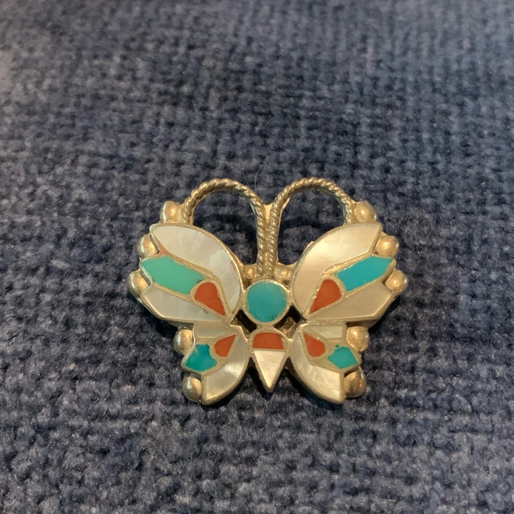 Vintage, signed R A Wallace, Zuni, Indian inlay pin/pendant